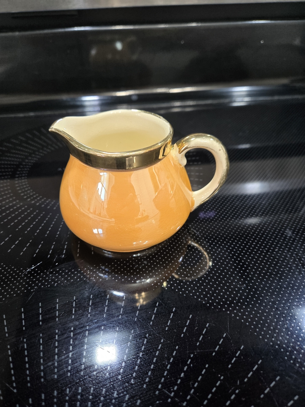 Gibsons Lustreware Jug with Gold-Trim Handle RARE.